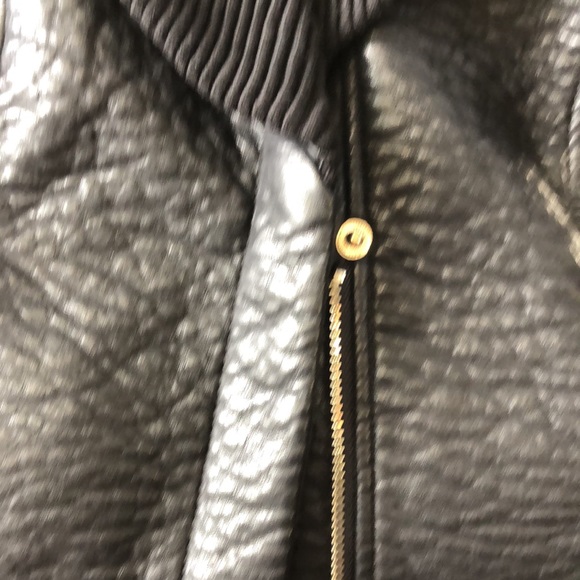 👀 Vegan Bebe crop jacket. Xs - Picture 7 of 13